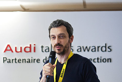 Laurent Crouzeix introduit une session de pitchs au Marché du Film Court - Ivan Mathie 2012